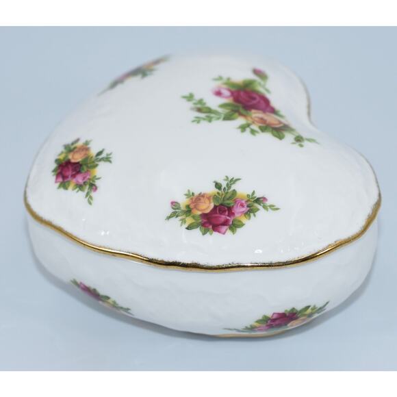 Royal Albert "Old Country Roses" Heart Shaped Trinket Candy Dish - Picture 8 of 8